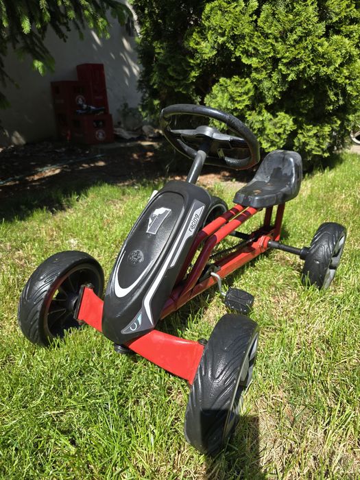 Cart / kart Playtive cu pedale pentru copii