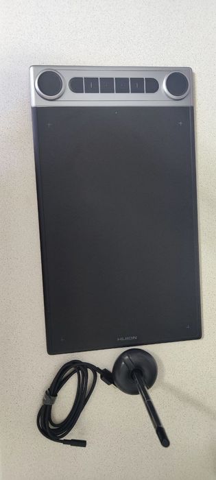 Срочно продам Планшет и Стилус