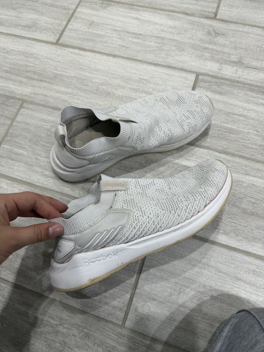 Кроссовки женские рибок