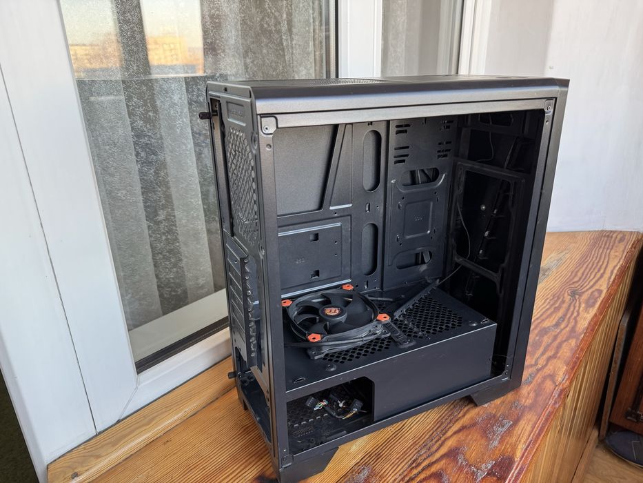 Корпус для ПК AeroCool Cylon Mini, четыре корпусных вентилятора