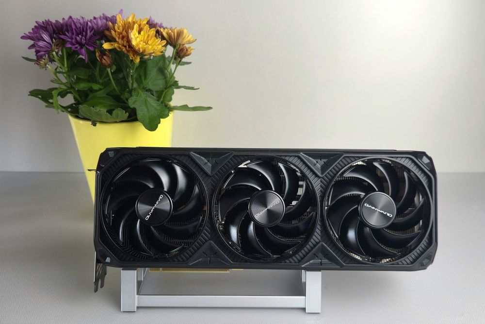 Видео карта Gainward Panther RTX 4070ti Super, 16GB GDDR6X Nvidia