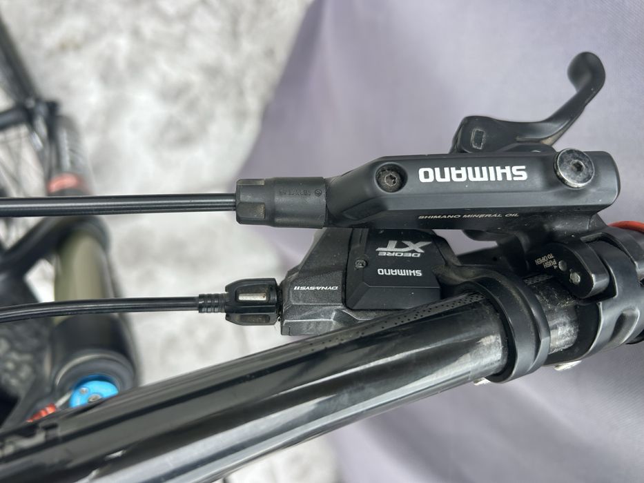 Scott scale 930 carbon