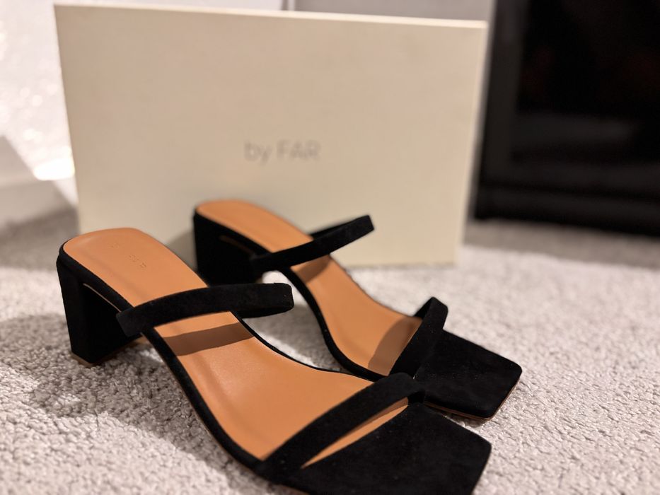 Сандали by Far- Таnya  black leather square