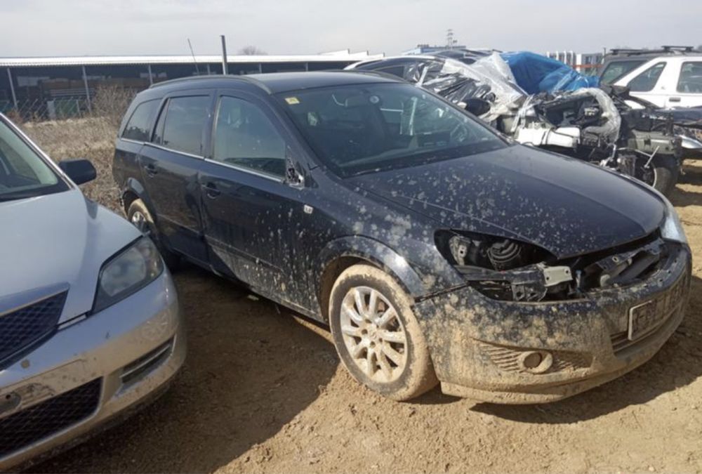 Opel astra 1.9 CDTI на части