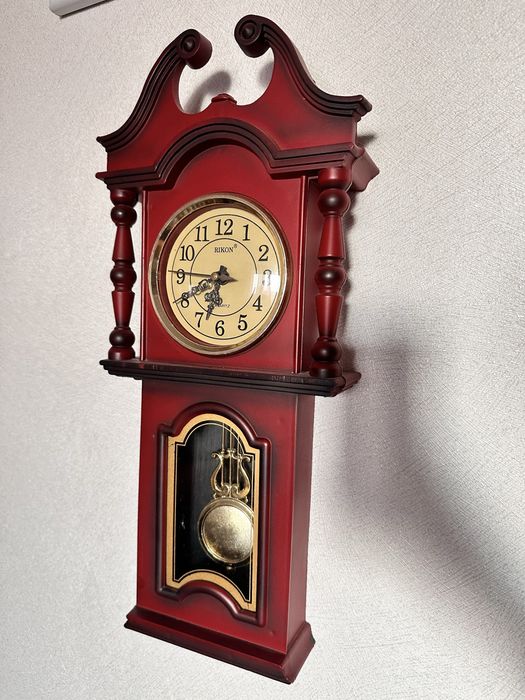 Часы настенные и настольные