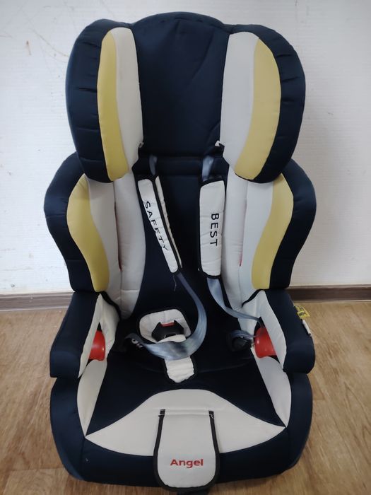 Продам автокресло в отличном состоянии