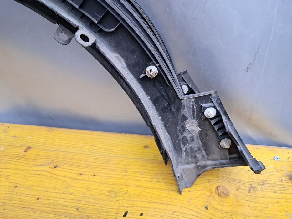 Лайсна  калник врата Suzuki SX4 S- Cross