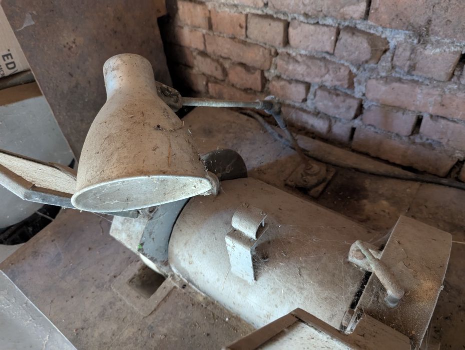 Vând polizor industrial 380V