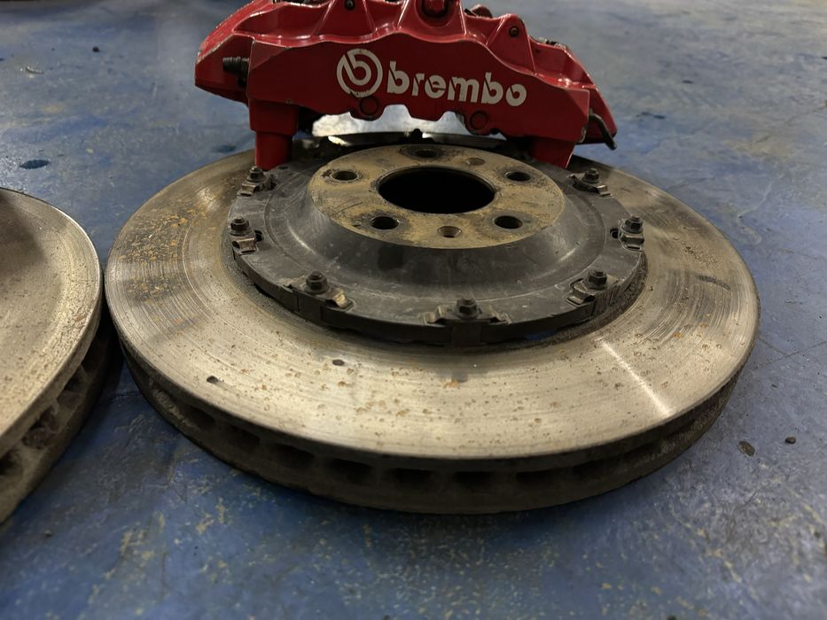 Frane Brembo 8 pistonase!