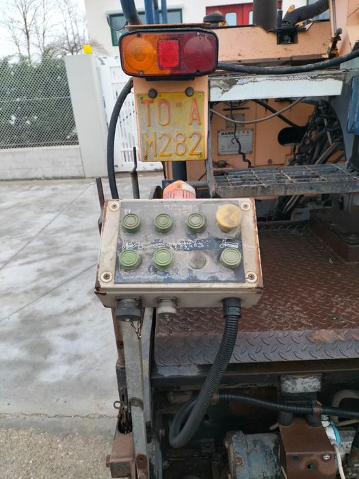 Finisor asfalt mf 321