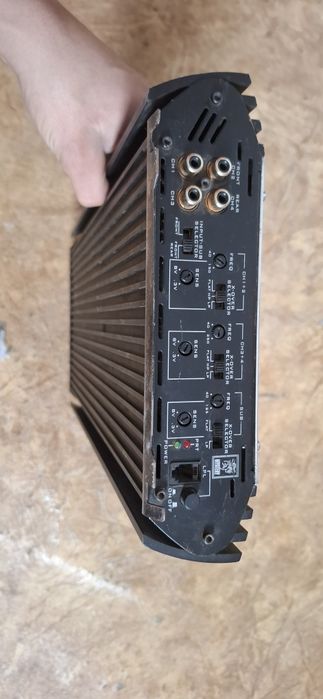 Продам усилитель