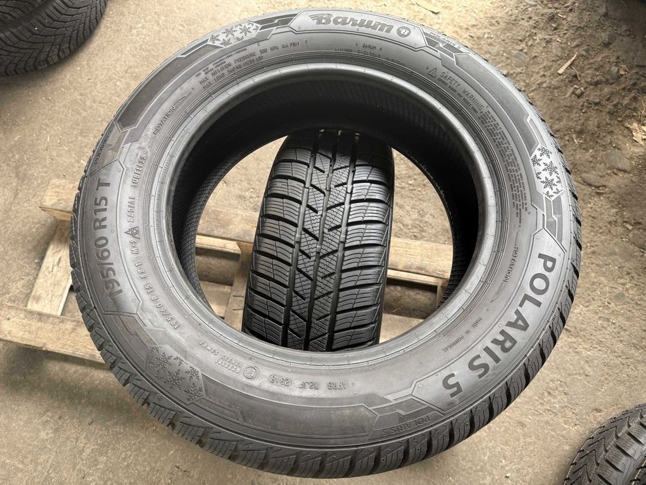 2x Anvelope iarna 195/60 r15 M+S - Barum Polaris 5