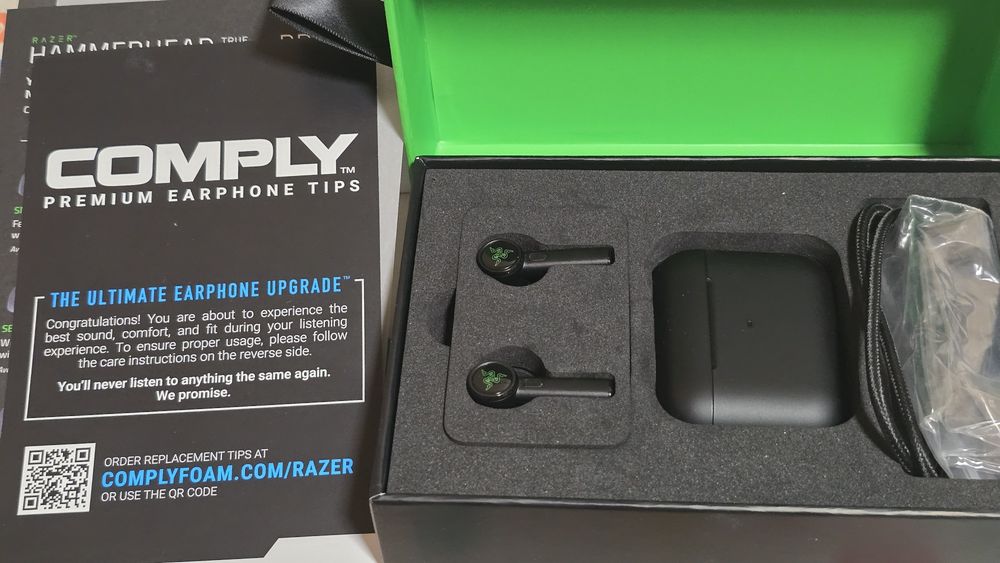Геймърски безжични слушалки Razer Hammerhead True Wireless Pro
