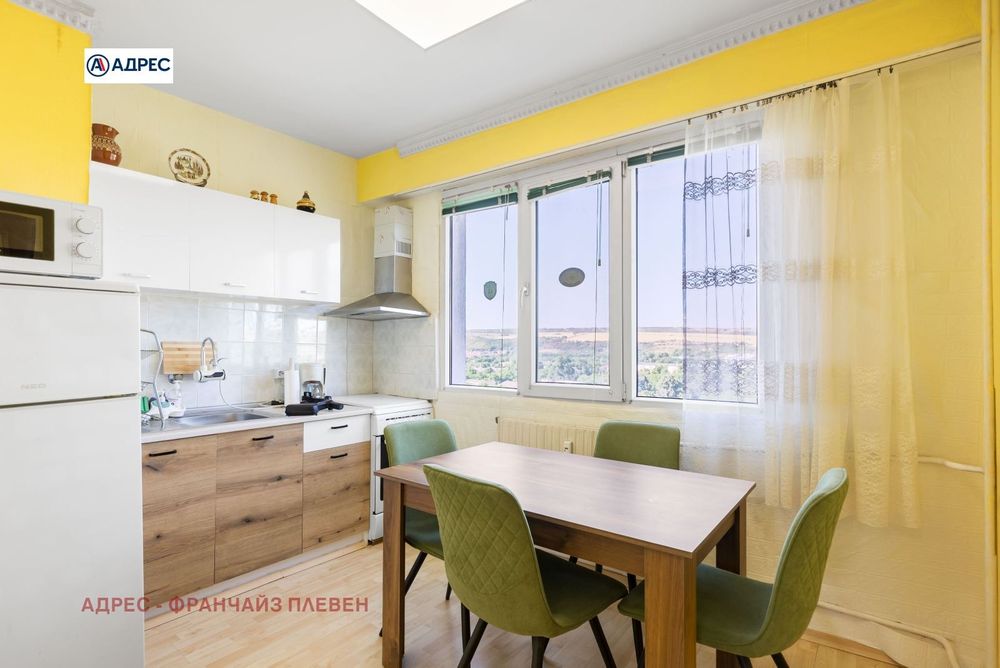 Продава се Тристаен апартамент в Плевен, Сторгозия - 75 кв.м за 1094 €/кв.м - Снимка #5