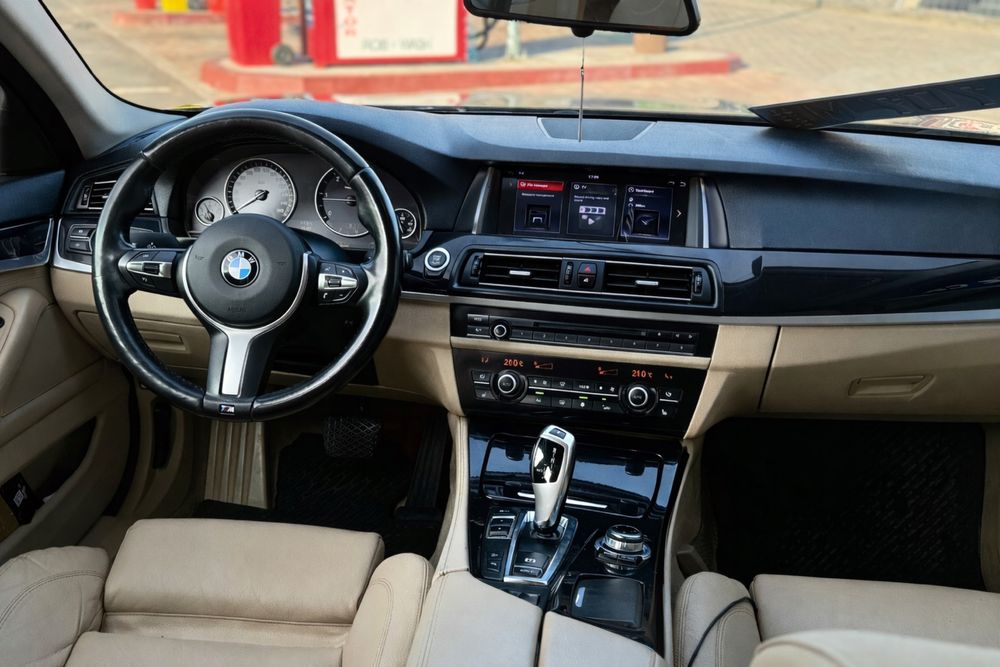 BMW Seria 5 F10 520d Automat – Mașină Întreținută, M pachet