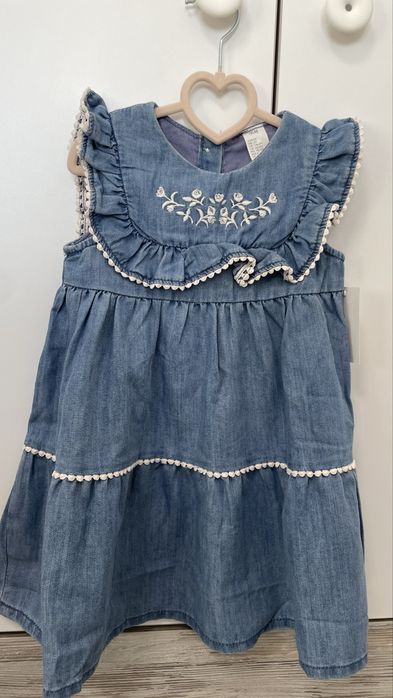 Дънкова  рокля с бродерии H&M