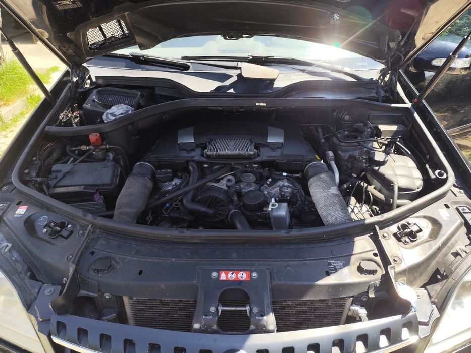 На Части Mercedes ML350 W164 OffRoad LPG