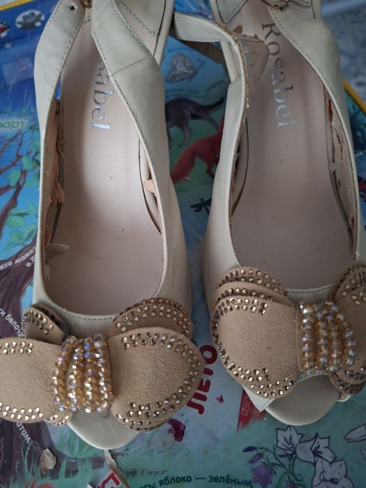 Обувь женская раз 39