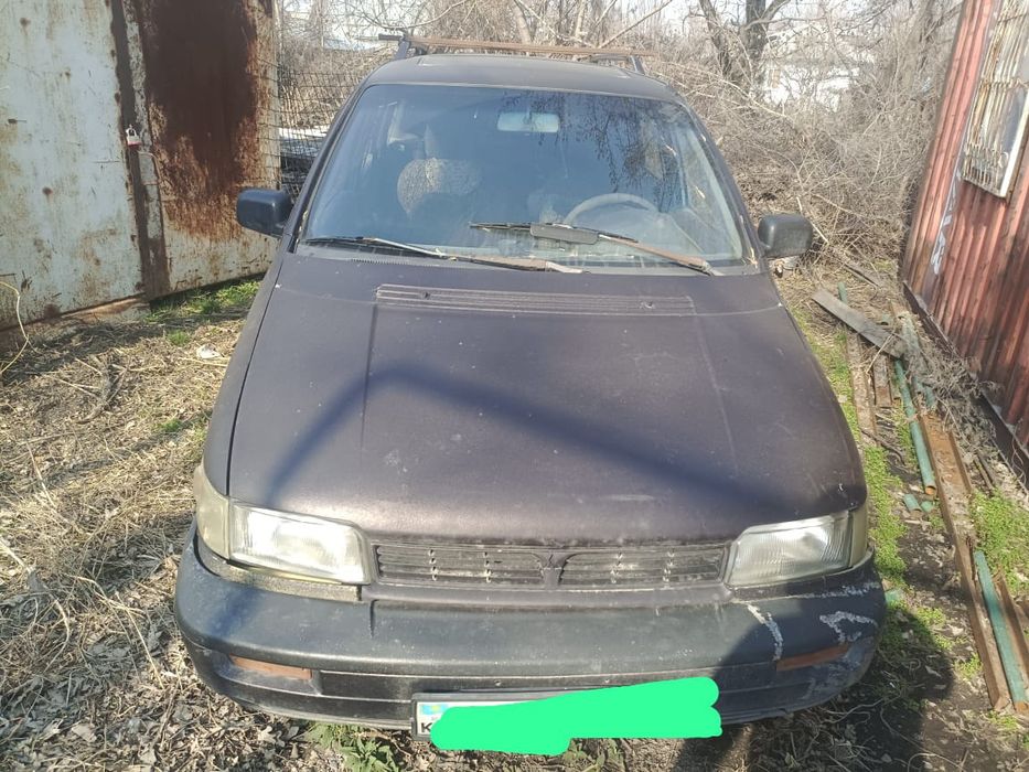 Продам Митсубиси Спейс вагон