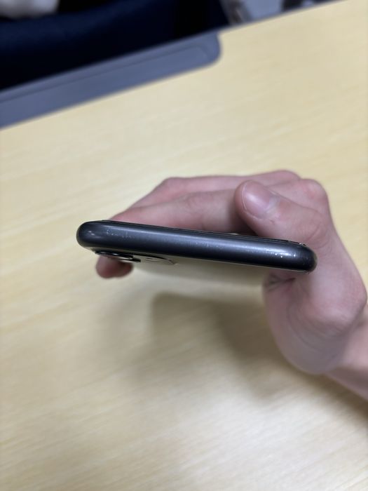 Айфон 11 обмен на хр или х