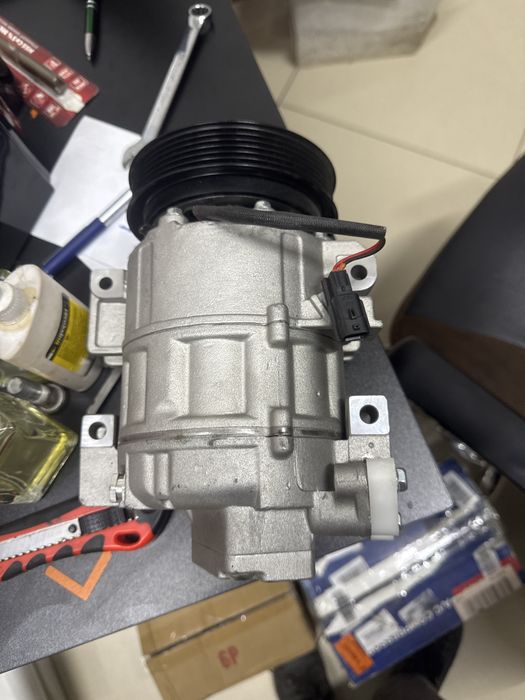 компрессор Nissan ниссан