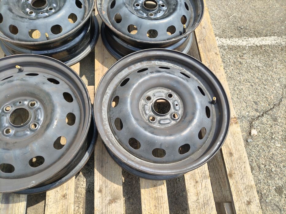 15 цола 4 х 100 мм Опел Агила / Сузуки Сплаш - 5,5 инча / ЕТ 50