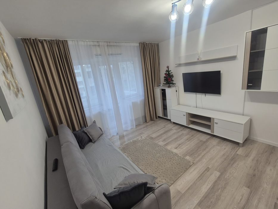 Inchiriez apartament  3 camere Nanterre