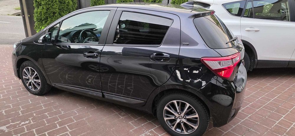 Toyota yaris 1.5-I-dual-vvt-ie Y20 club