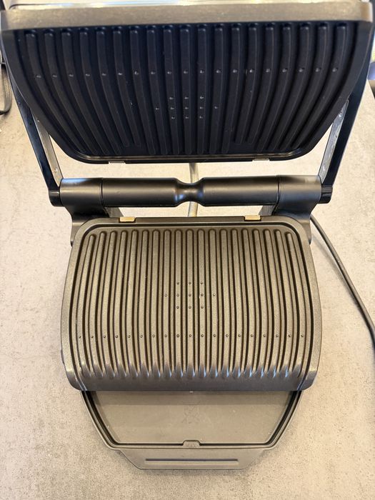 Gratar electric Tefal OptiGrill