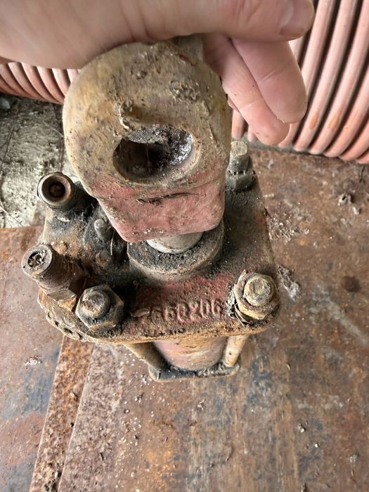 Cilindru u 650 …….