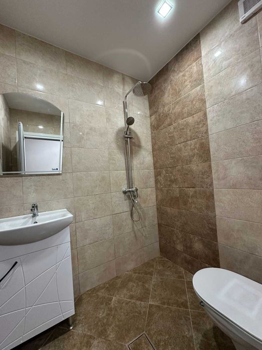 Давам под наем едностаен 45 кв.м. 400 €, кв. Витоша