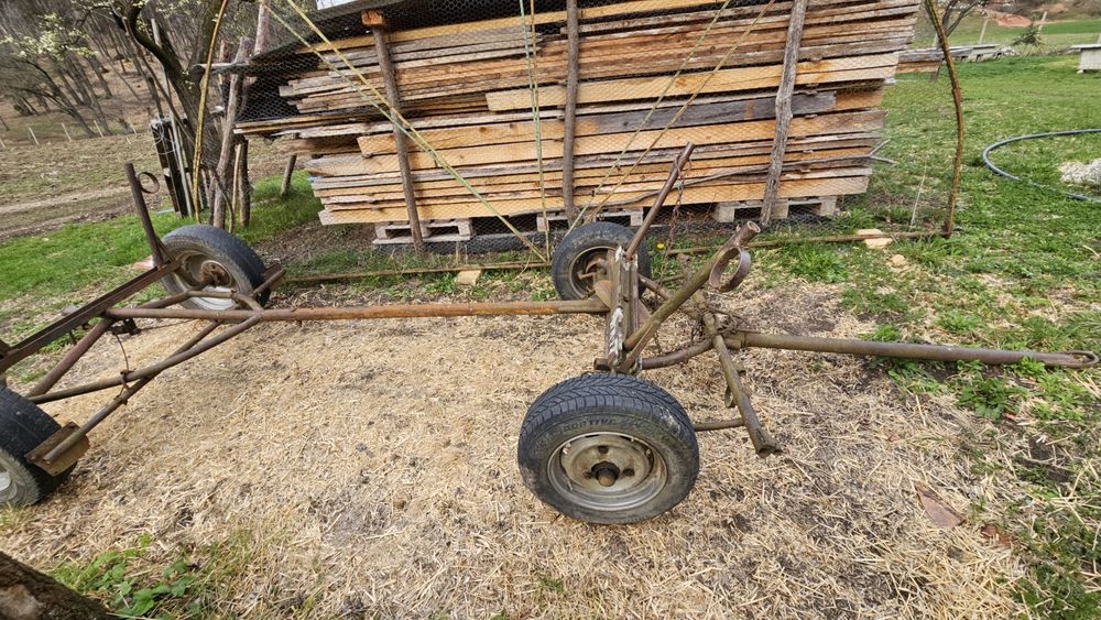 Ștraf/remorca după tractor/cal