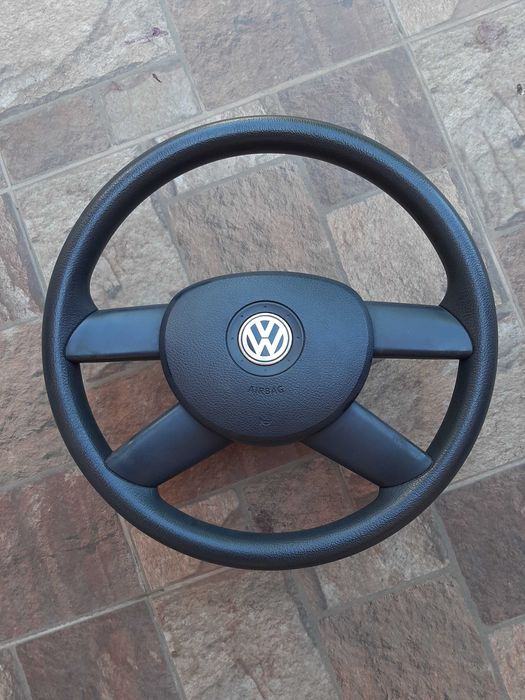 Vând volan VW+airbag golf passat polo touran