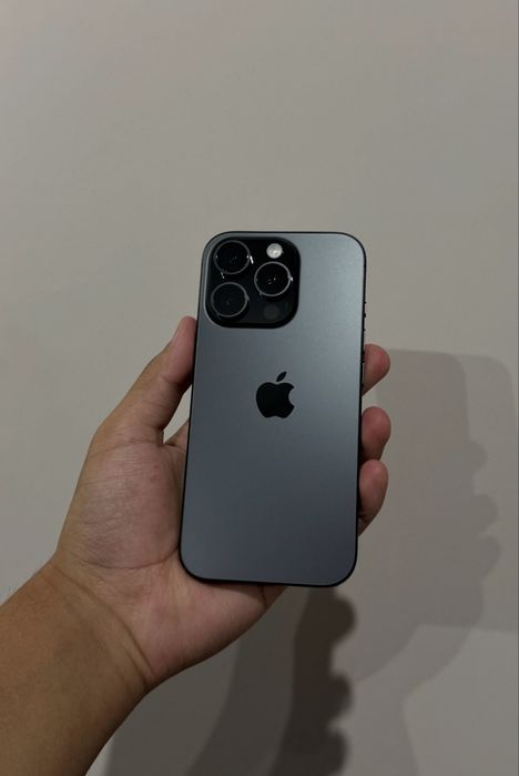 Iphone 16pro black