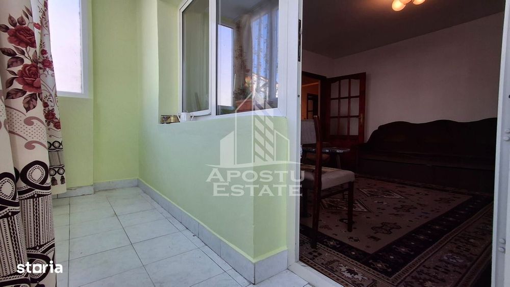 Apartament 3 camere la parter – ideal locuinta sau afacere,