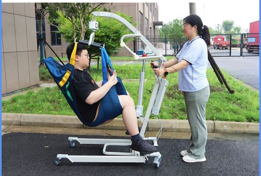 Подъемник (кресло) для инвалидов