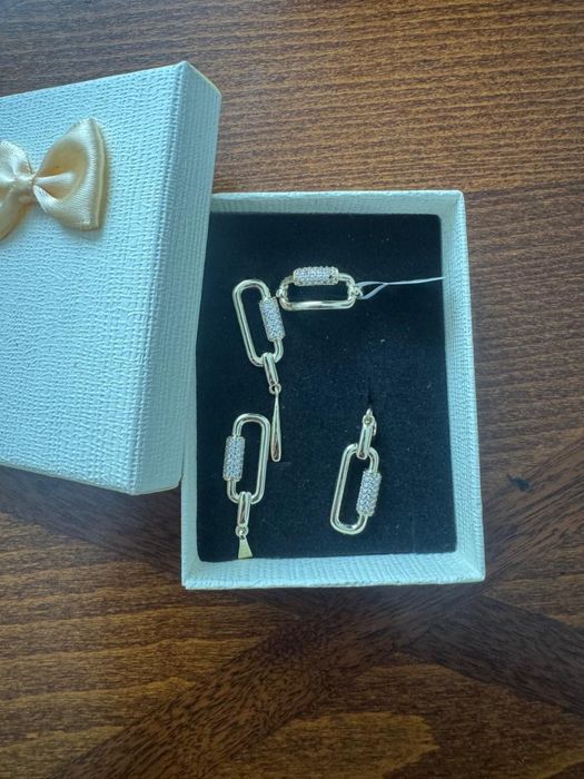 Продам бижутерию