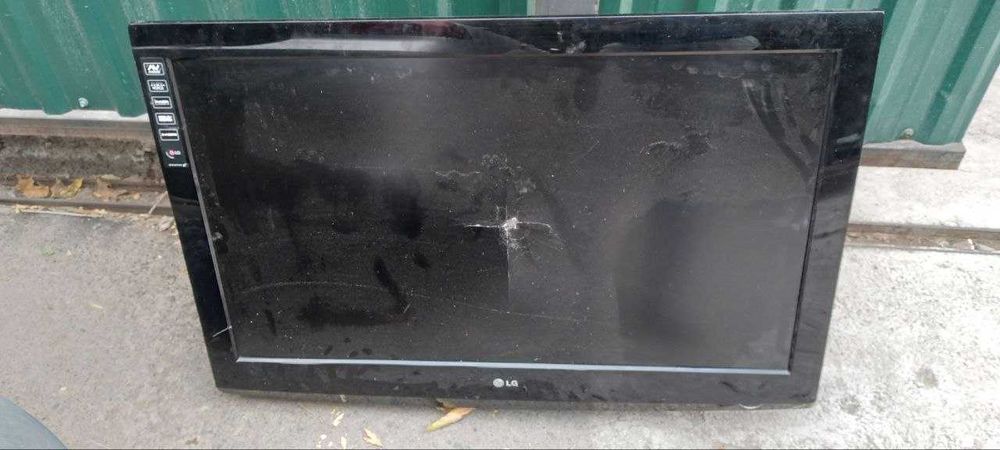 Продам телевизоры на запчасти 2 шт