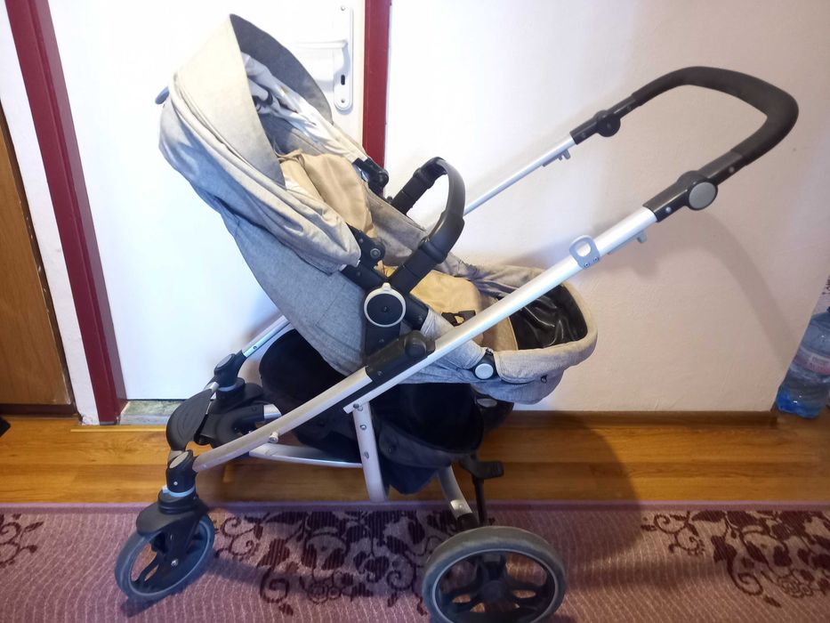 Детска количка"ЧИПОЛИНО"