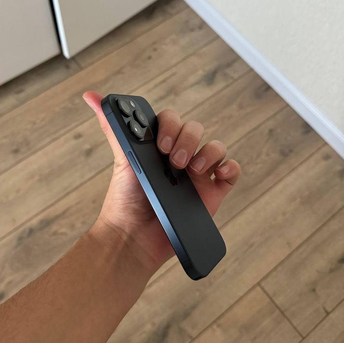 Iphone 15 pro !!