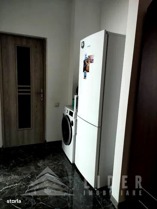 Apartament 1 camere de vanzare cu parcare zona Iulius Mall