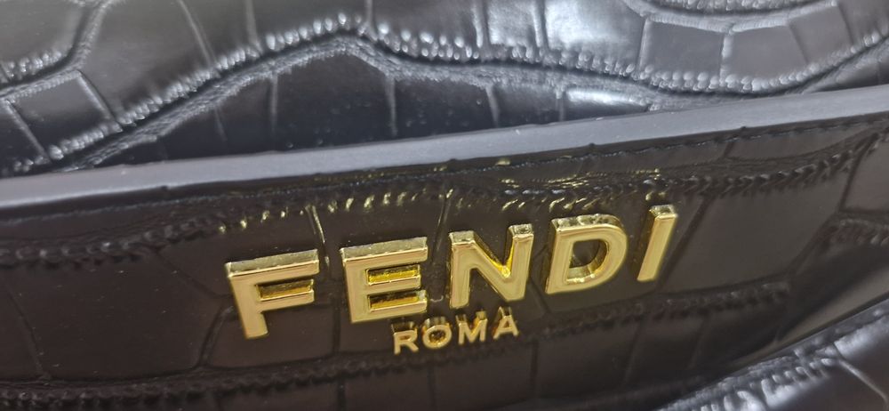 Новая сумка Fendi