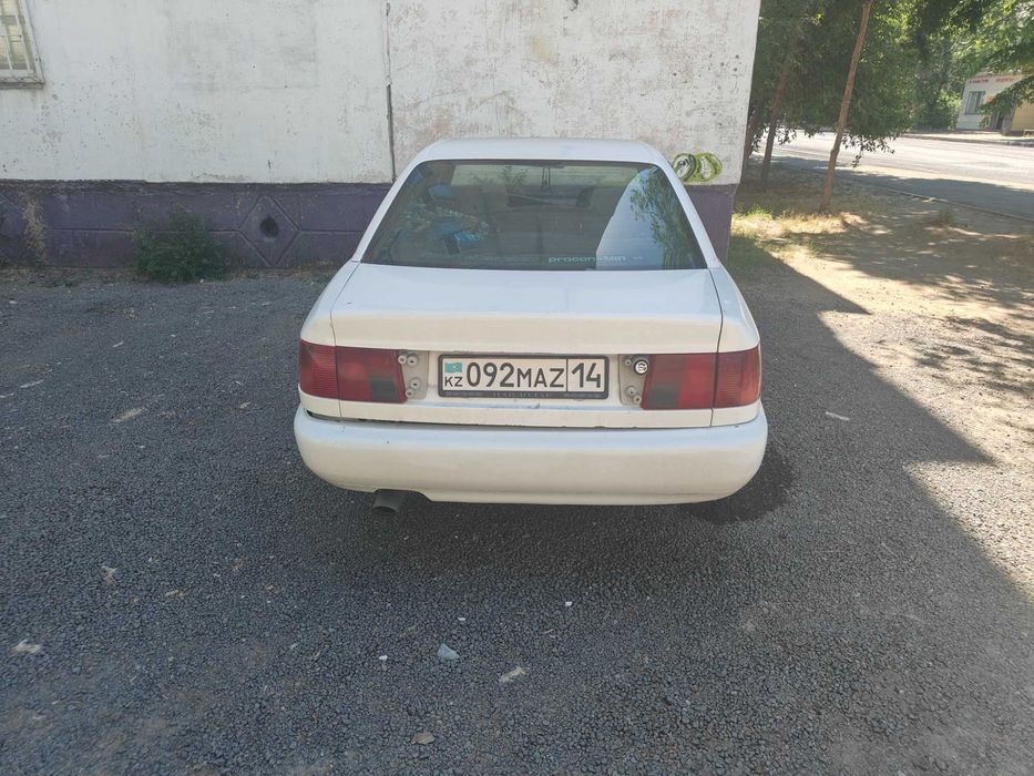 Продам Ауди А6, С4
