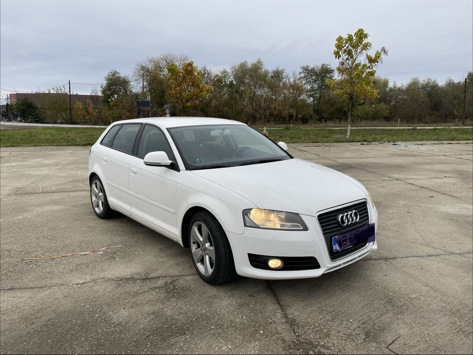 Vând Audi A3 2010