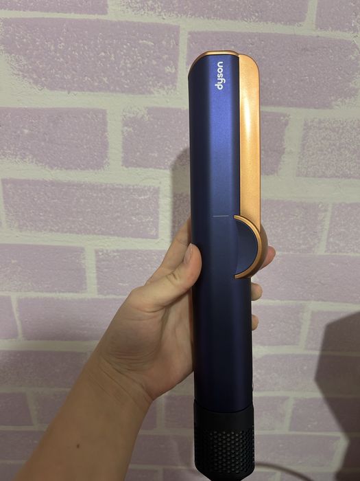 Продам Dyson выпрямитель