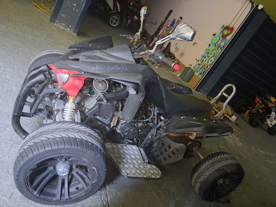 Динли 300 като нов