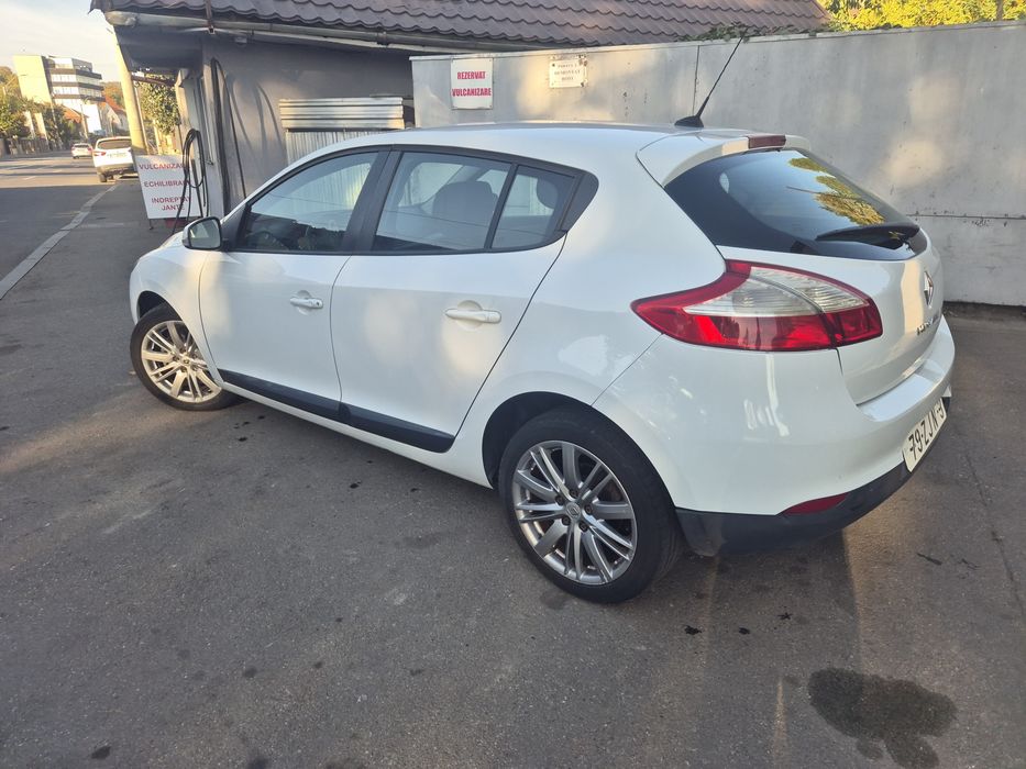 Renault megane hatchback
