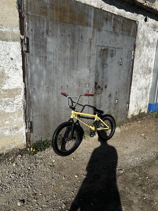 Продам отличный BMX