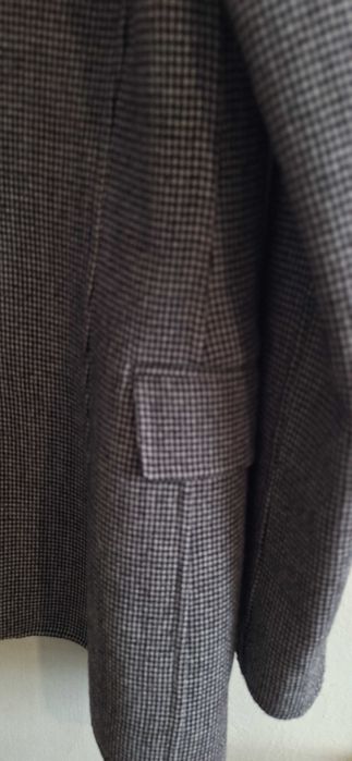 Стилно сако,много финна материя