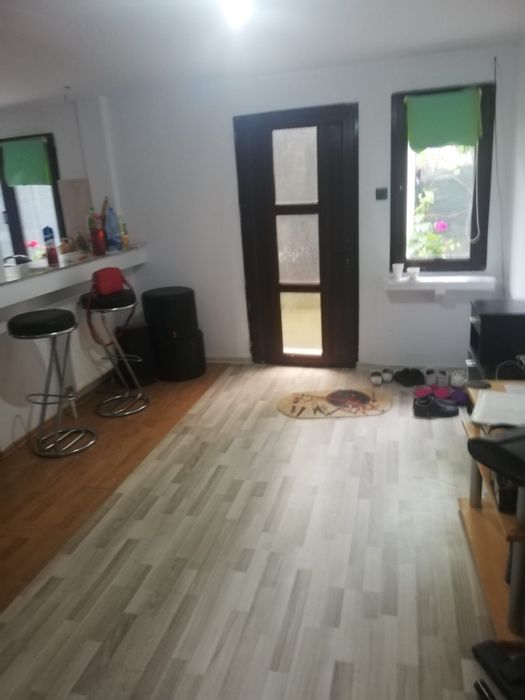 Merita! Casă din cărămidă, centru, str Balcescu, libera.